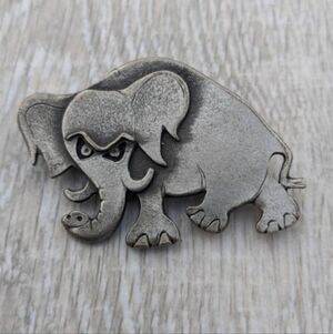 Metzke Midcentury Pewter Angry Elephant Brooch